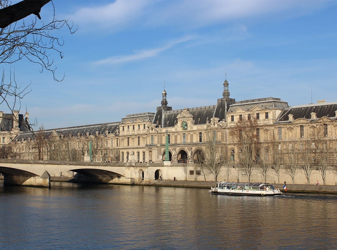 Il Louvre e la Senna