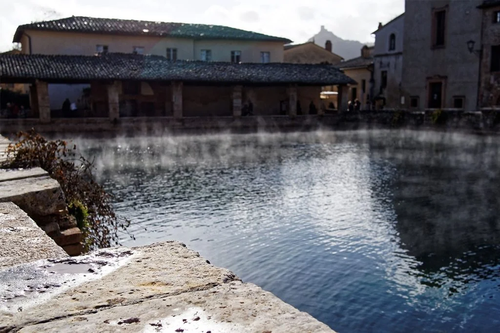 Piazza delle Sorgenti a Bagno Vignoni