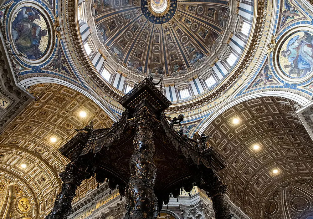 Baldacchino in bronzo del Bernini