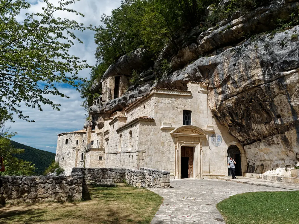 Eremo di Santo Spirito a Majella