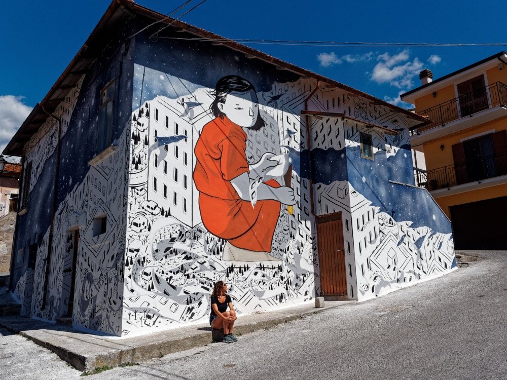 Murales di Borgo Universo ad Aielli