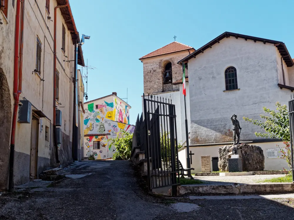 A spasso per Aielli e i suoi murales